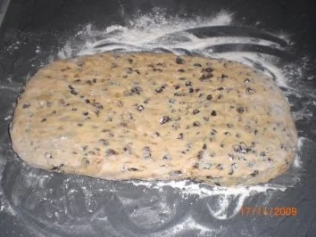 Rezept: Weihnachtsstollen Bild Nr. 13 Weihnachtsstollen - Rezept - Bild Nr. 13