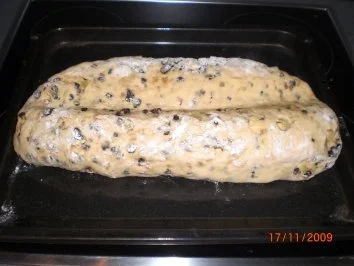 Rezept: Weihnachtsstollen Bild Nr. 14 Weihnachtsstollen - Rezept - Bild Nr. 14