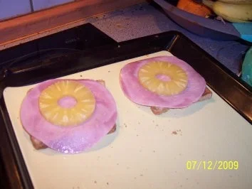 Rezept: Toast Hawai Bild Nr. 4 Toast Hawai - Rezept - Bild Nr. 4