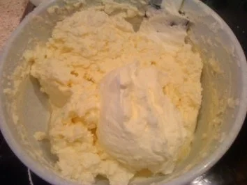 Rezept: Cappuccino - Aprikosen - Schnitten Bild Nr. 6 Cappuccino - Aprikosen - Schnitten - Rezept - Bild Nr. 6