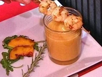 Rezept: Pfirsichsuppe mit Garnelen Pfirsichsuppe mit Garnelen - Rezept