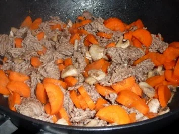 Rezept: Pfeffrige Spätzle-Pfanne Bild Nr. 6 Pfeffrige Spätzle-Pfanne - Rezept - Bild Nr. 6