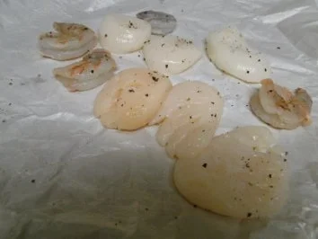 Jakobsmuscheln in Rahmsoße mit Spinat und Pilze - Rezept - Bild Nr. 3