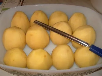 Rezept: Gefüllte Kartoffeln - Batata Mehschije Bild Nr. 2 Gefüllte Kartoffeln - Batata Mehschije - Rezept - Bild Nr. 2