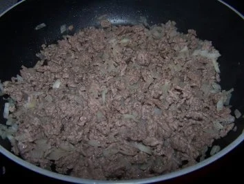 Rezept: Pizza mit Hackfleisch á la Tina Bild Nr. 3 Pizza mit Hackfleisch á la Tina - Rezept - Bild Nr. 3