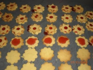 Spitzbuben - Rezept - Bild Nr. 14