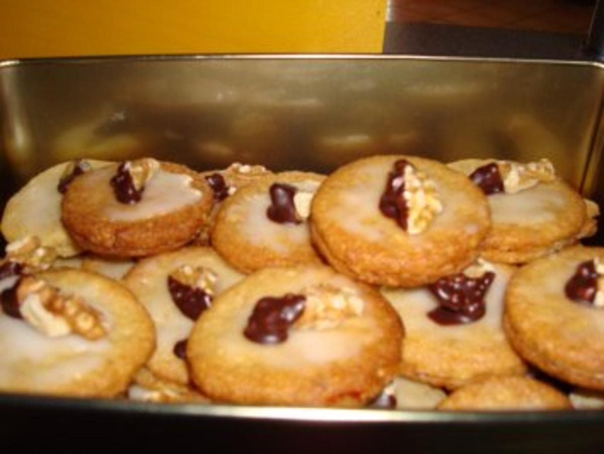 Walnusstaler Ich liebe sie! ;-) - Rezept mit Bild - kochbar.de Walnusstaler Ich liebe sie! ;-) - Rezept mit Bild - kochbar.de