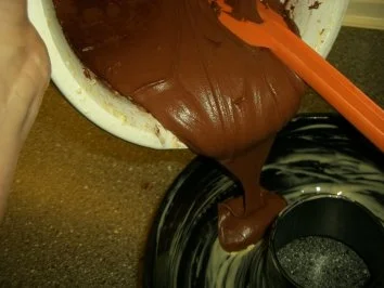 Kuchen : fast schwarzer Schoko-Kuchen - Rezept - Bild Nr. 2