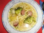 Brokkoli - Nudelsüppchen mit Puffereinlage - Rezept