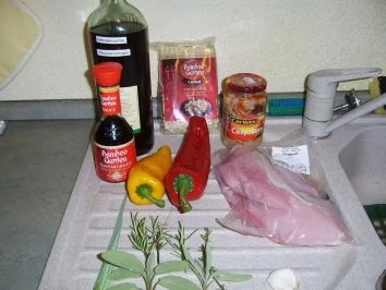 Putenbrustvariationen mit Chinagemüse an Mie-Nudeln - Rezept - Bild Nr. 2