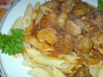 Gulasch mit Champignons - Rezept - Bild Nr. 2