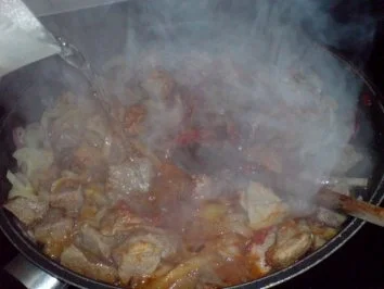 Gulasch mit Champignons - Rezept - Bild Nr. 12