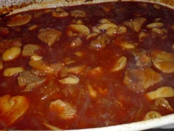 Gulasch mit Champignons - Rezept - Bild Nr. 15