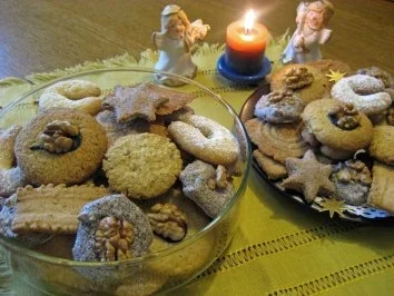 Rezept: Haselnuß-Taler ... Bild Nr. 2 Haselnuß-Taler ... - Rezept - Bild Nr. 2