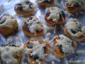 Rezept: Suppeneinlage "Herzige Croûtons" Bild Nr. 5 Suppeneinlage "Herzige Croûtons" - Rezept - Bild Nr. 5