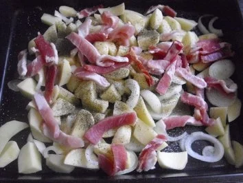 Kartoffel-Bohnen-Salat mit Schinken und lecker gefüllte Hühnerbrust - Rezept - Bild Nr. 2