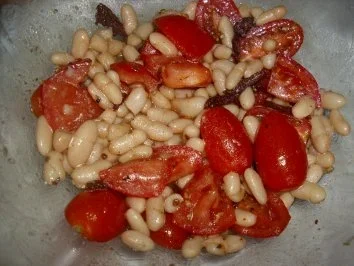 Kartoffel-Bohnen-Salat mit Schinken und lecker gefüllte Hühnerbrust - Rezept - Bild Nr. 3