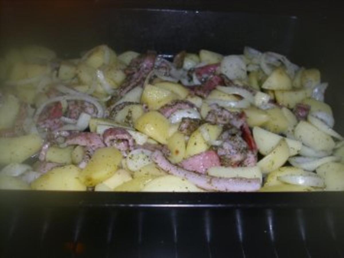 Kartoffel-Bohnen-Salat mit Schinken und lecker gefüllte Hühnerbrust - Rezept - Bild Nr. 4