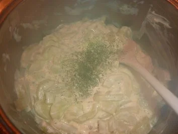 Fisch: Viktoriabarsch mit Gurkengemüse - Rezept - Bild Nr. 3