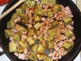 Rezept: Süß/Scharfe Maultaschen-Pfanne Bild Nr. 5 Süß/Scharfe Maultaschen-Pfanne - Rezept - Bild Nr. 5