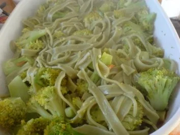 Überbackene Broccolinudeln - Rezept - Bild Nr. 7