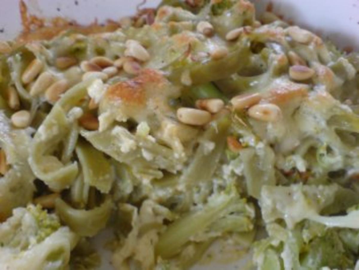 Überbackene Broccolinudeln - Rezept - Bild Nr. 20