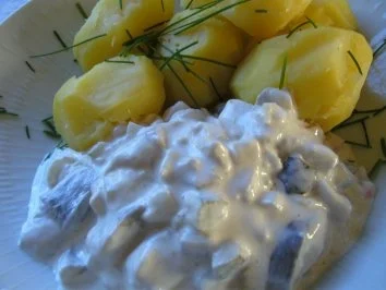 Rezept: Heringstipp mit Pellkartoffeln wie bei Muttern ;-) Bild Nr. 3 Heringstipp mit Pellkartoffeln wie bei Muttern ;-) - Rezept - Bild Nr. 3