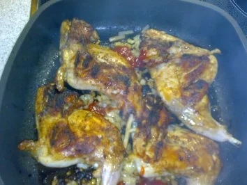 Kaninchenkeulchen mit Rosenkohl und Kartoffeln - Rezept - Bild Nr. 2