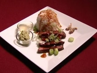 Rezept: Beef Teriyaki garniert mit niedlichen Mehrbeinern (Jule Gölsdorf) Beef Teriyaki garniert mit niedlichen Mehrbeinern (Jule Gölsdorf) - Rezept