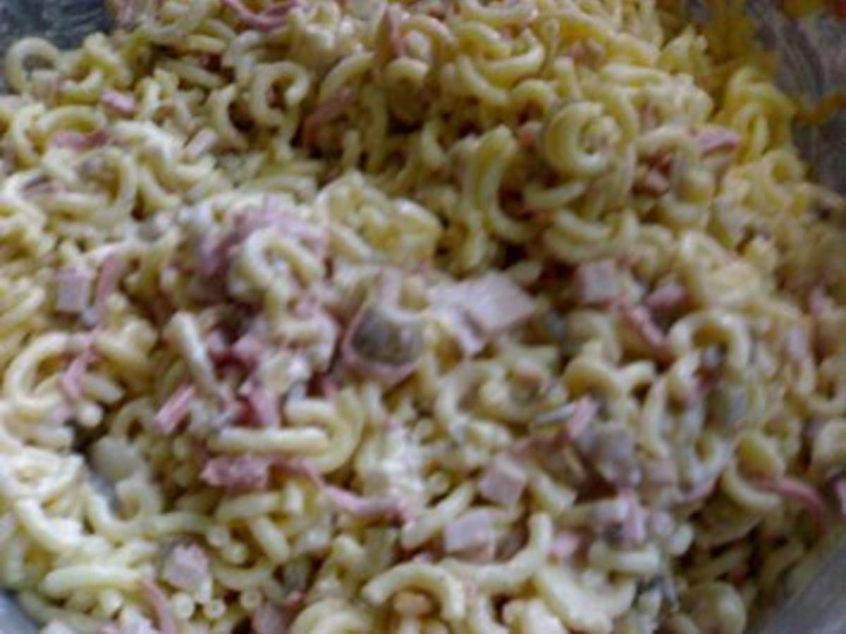 Nudelsalat á la Hemer - einfach - 140 kcal/100g