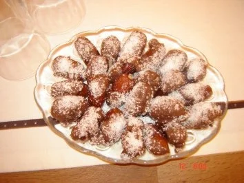 Feine Dattel Pralinen - Rezept