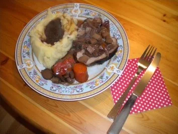 Samstags-Schweinshuftbraten im Backofen - Rezept - Bild Nr. 2