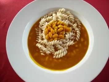 Rezept: Pasta mit Hokkaido-Sauce und weißen Bohnen Pasta mit Hokkaido-Sauce und weißen Bohnen - Rezept