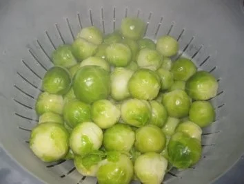 Kartoffel-Rosenkohl-Hackbällchen-Auflauf mit Schafskäse überbacken - Rezept - Bild Nr. 2