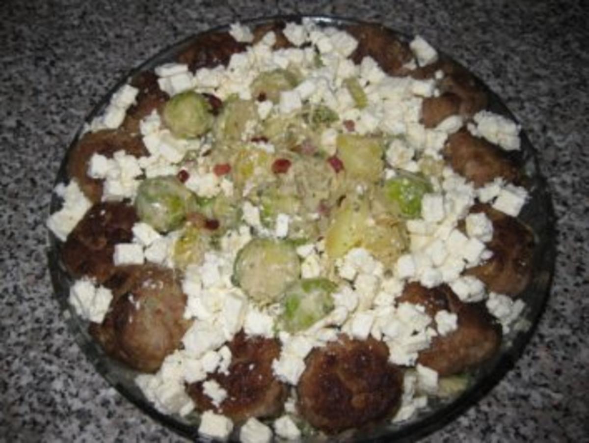 Kartoffel-Rosenkohl-Hackbällchen-Auflauf mit Schafskäse überbacken - Rezept - Bild Nr. 11
