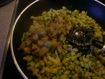 Creme Spätzle mit Steinpilzen - Blitzgericht - Rezept - Bild Nr. 5