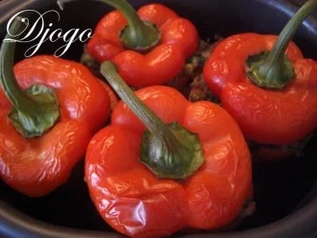 Gefüllte Paprika mit Spinat und Hackfleisch - Rezept - Bild Nr. 3