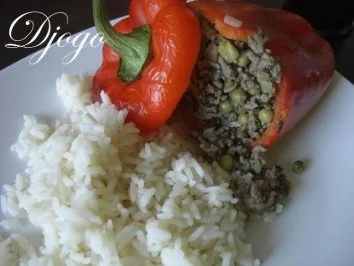 Gefüllte Paprika mit Spinat und Hackfleisch - Rezept - Bild Nr. 4