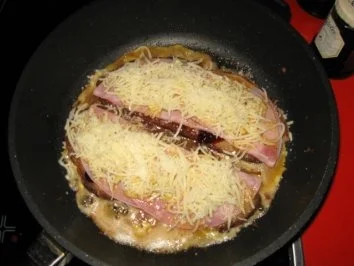 Brot mit Wein in Eier-Käsemix gebacken - Rezept - Bild Nr. 6