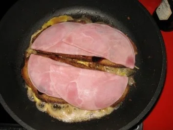 Brot mit Wein in Eier-Käsemix gebacken - Rezept - Bild Nr. 7