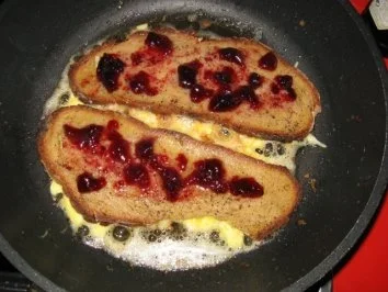 Brot mit Wein in Eier-Käsemix gebacken - Rezept - Bild Nr. 10