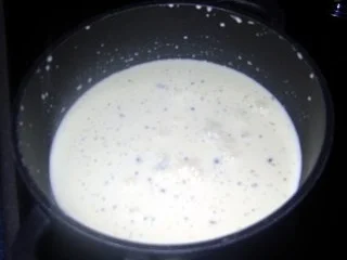 Vanillepudding, selbstgemacht - mit Himbeersoße - Rezept - Bild Nr. 3