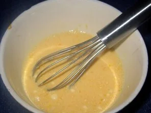 Vanillepudding, selbstgemacht - mit Himbeersoße - Rezept - Bild Nr. 4