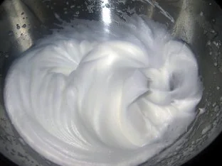 Vanillepudding, selbstgemacht - mit Himbeersoße - Rezept - Bild Nr. 5