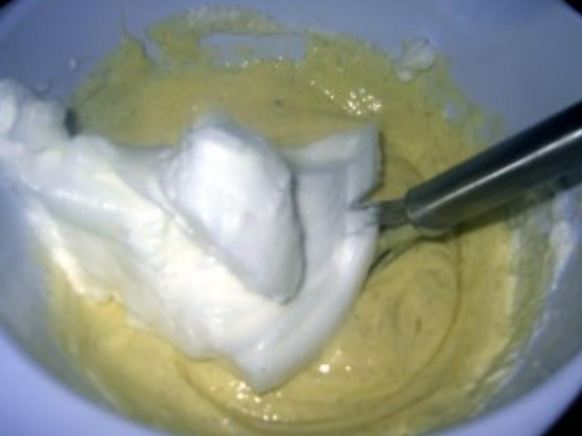 Vanillepudding, selbstgemacht - mit Himbeersoße - Rezept - kochbar.de