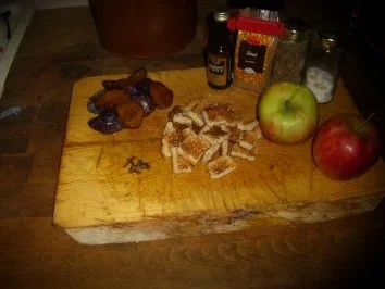 Rezept: Hauptgericht: Gefüllte Ente weihnachtlich angehaucht Bild Nr. 2 Hauptgericht: Gefüllte Ente weihnachtlich angehaucht - Rezept - Bild Nr. 2