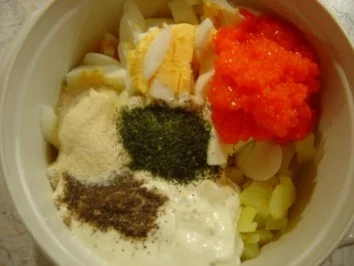 Rezept: Eiersalat "de luxe"... schnell und einfach... Bild Nr. 2 Eiersalat "de luxe"... schnell und einfach... - Rezept - Bild Nr. 2