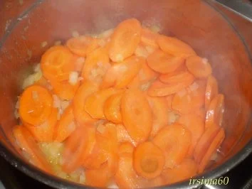 Möhrentopf mit Eiern - Rezept - Bild Nr. 2