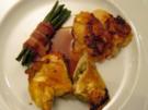 Gefüllte Maispoulardenbrust mit Pesto, dazu Gratin von Petersilienwurz und roten Kartoffeln - Rezept