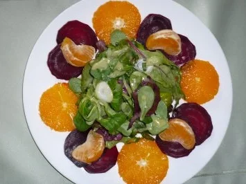 Babysalat mit Rote Beten und Mandarinen - Rezept
